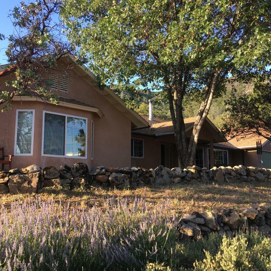 Foxtail Farm Bed & Breakfast Ponderosa Basin Εξωτερικό φωτογραφία